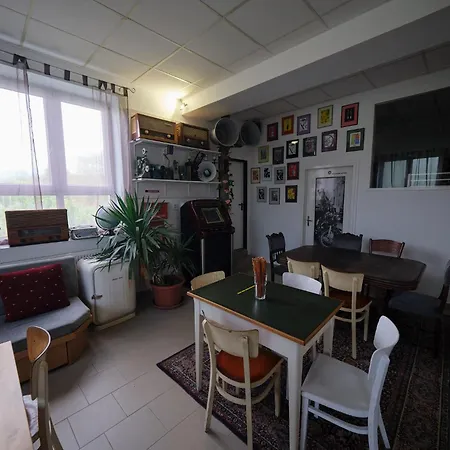 Moto Doupe 훔폴렉