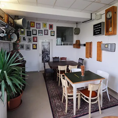 Moto Doupe * 훔폴렉