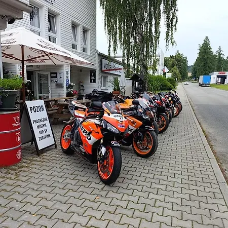 Moto Doupe