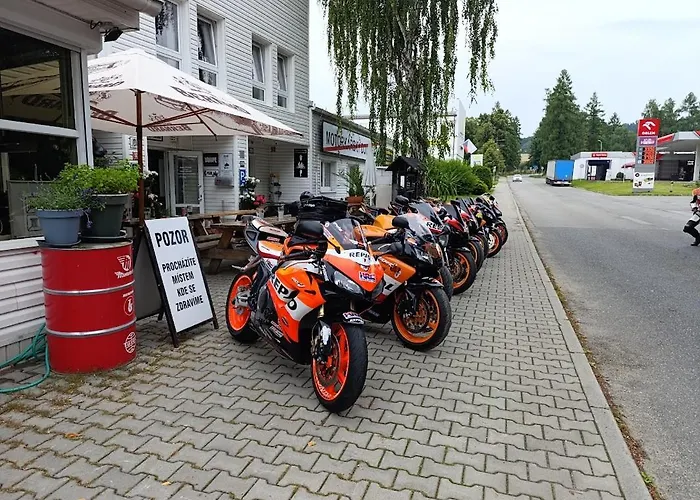 Moto Doupe